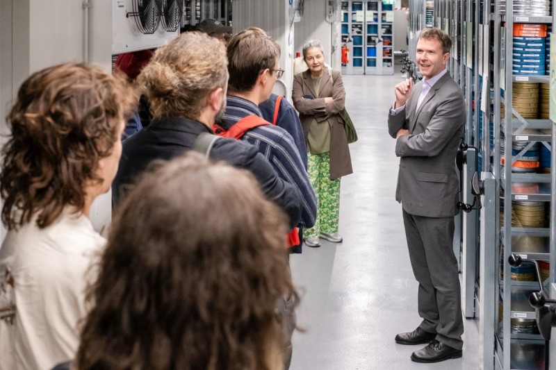 Medienvertreter und Michael Loebenstein (Foto: ÖFM © Eszter Kondor)