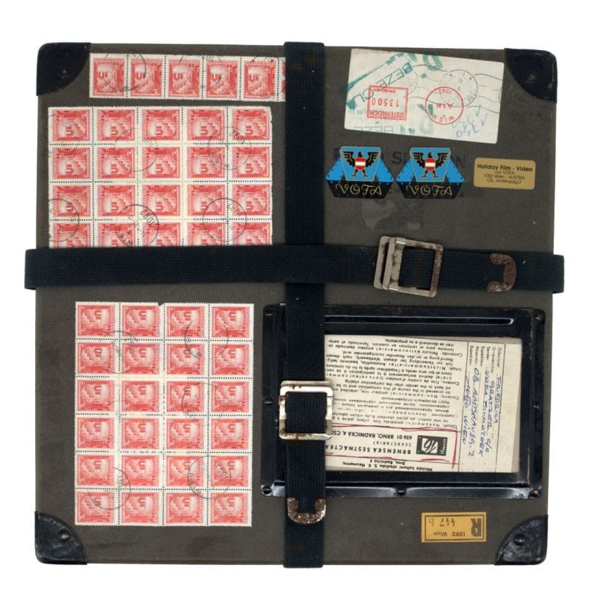 16mm-Filmschachtel für den Versand ins Ausland, 1985 (Sammlung KdKÖ, Österreichisches Filmmuseum)