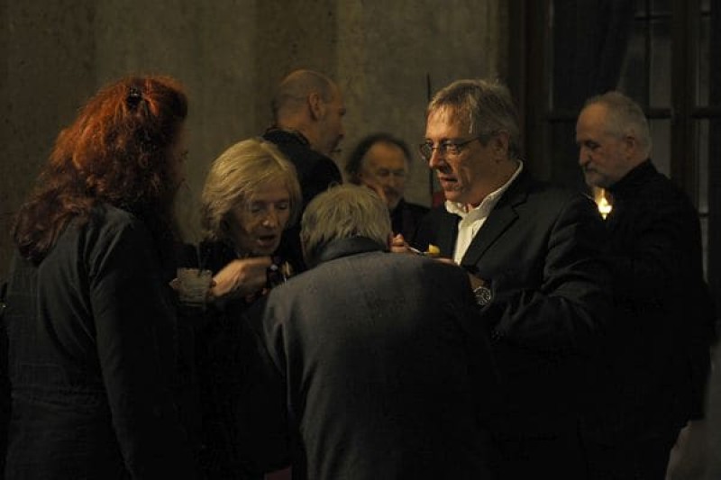 Gabi Flossmann, Friedrun und Peter Huemer, Klaus Lintschinger (Im Hintergrund: Ralph Wieser und Peter Zawrel)