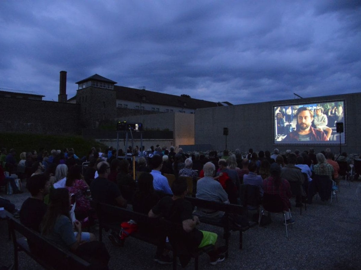 Eröffnungsabend der Filmretrospektive "80 Jahre Befreiung" in der KZ-Gedenkstätte Mauthausen © Stephan Matyus/Mauthausen Memorial