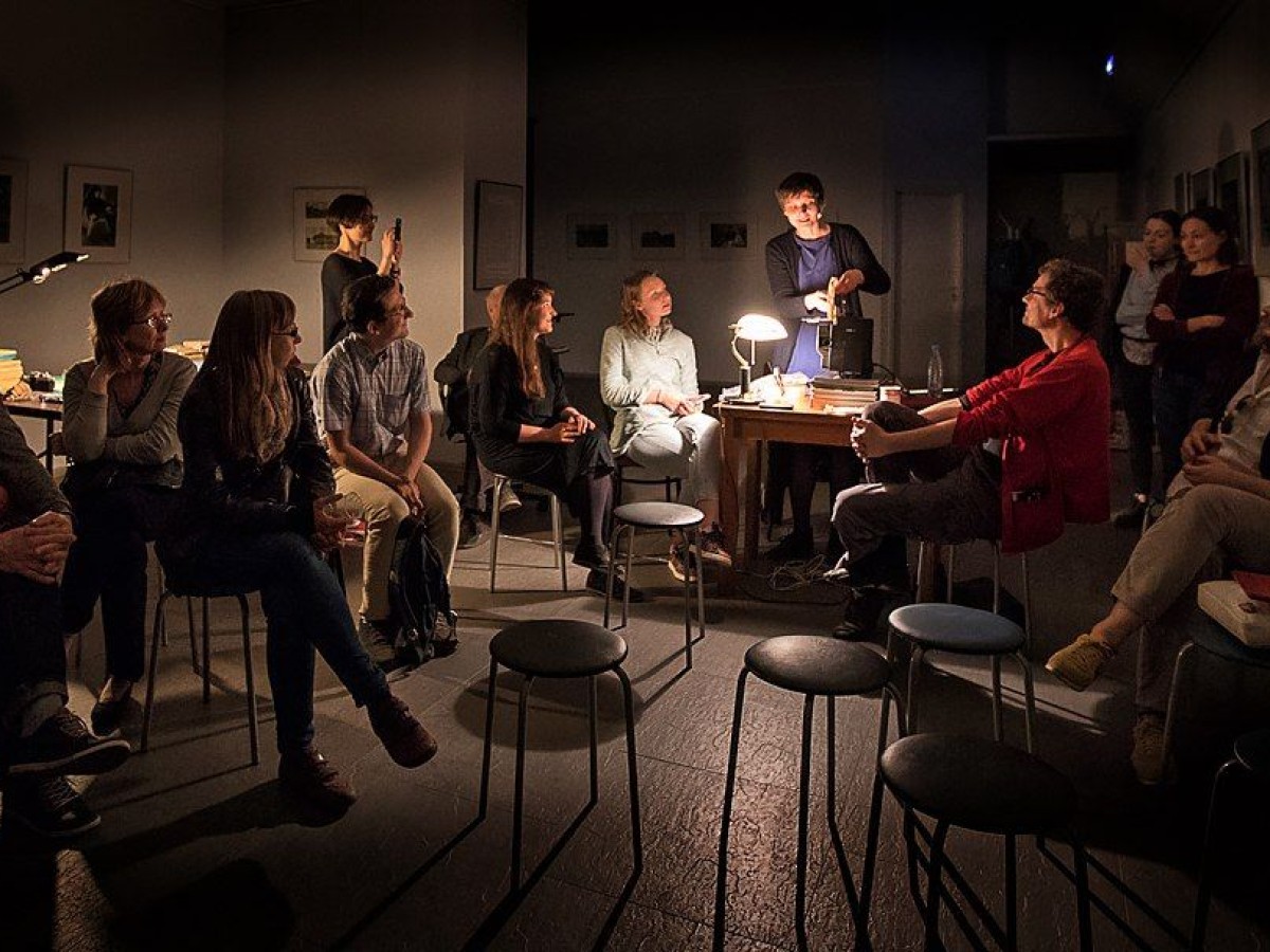 Workshop von Stefanie Zingl "Projecting Souvenirs. Home Movie Practice in practice" in St. Petersburg (Foto: Erpuleva Liudmila)