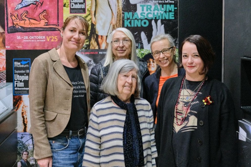 v.l.n.r: Claudia Wohlgenannt, Kitty Kino, Andrea Pollach, Julia Pühringer, Gerda Fritz (Foto: ÖFM © Eszter Kondor)