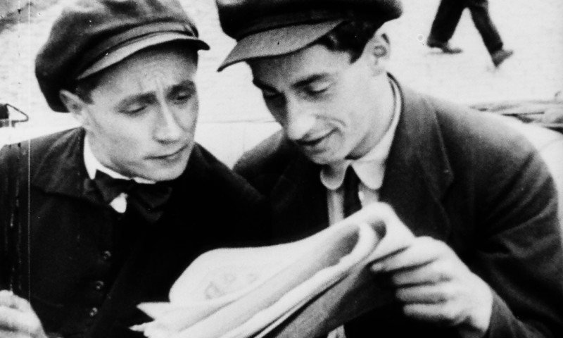 Ivan Beliakov und Michail Kaufman in "Kinopravda Nr. 6" (1922, Dziga Vertov)