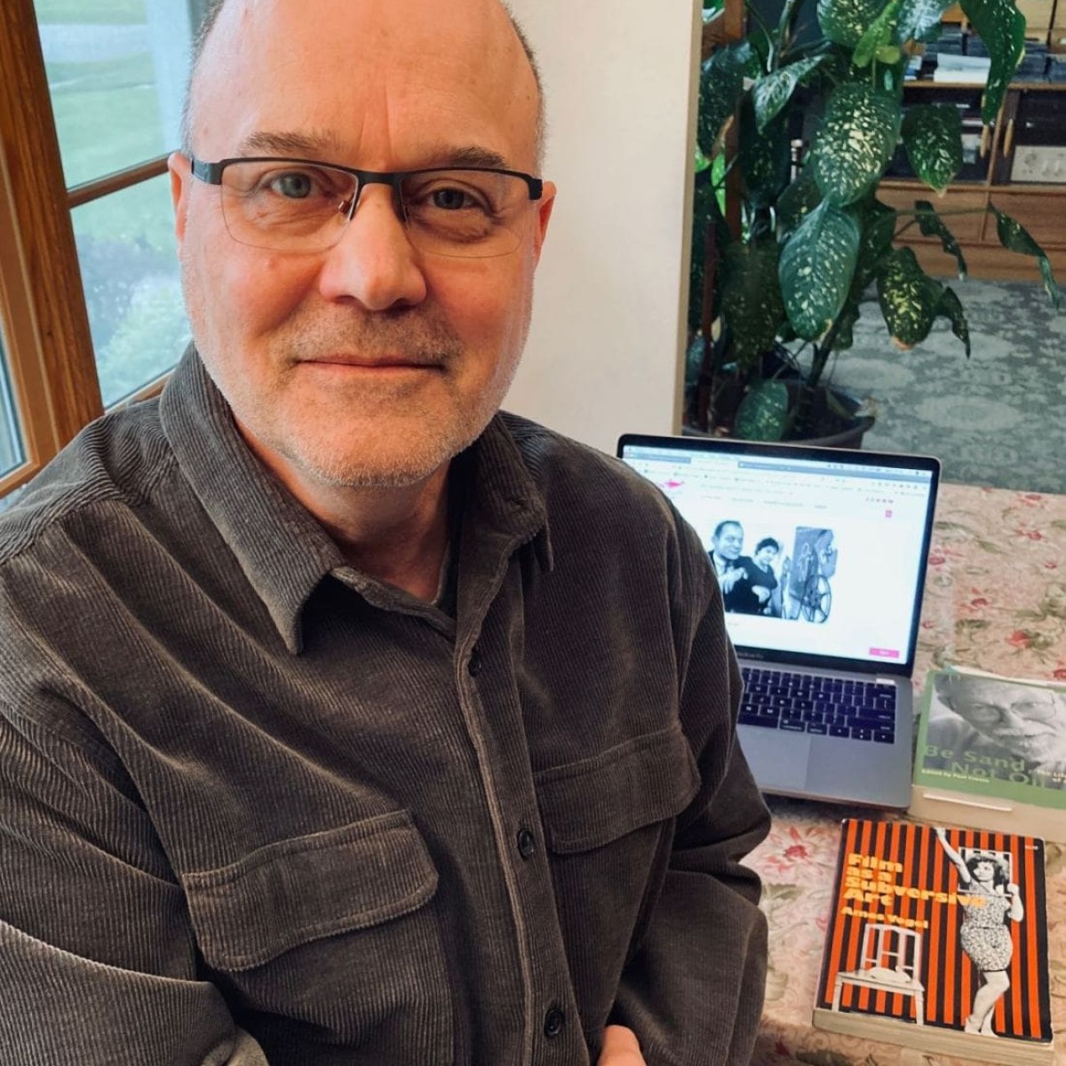 Michael Griffin (Associate Professor)